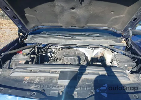 2015 Chevrolet Silverado 2500Hd High Country z USA, uszkodzony, nr VIN 1GC1KXEG6FF611010